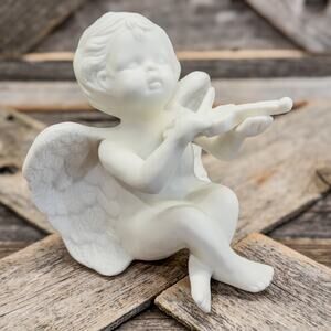 1986 Vintage Bisque Porcelain Seated Angel/Cherub Figurine Playing Violin, 5.5"H